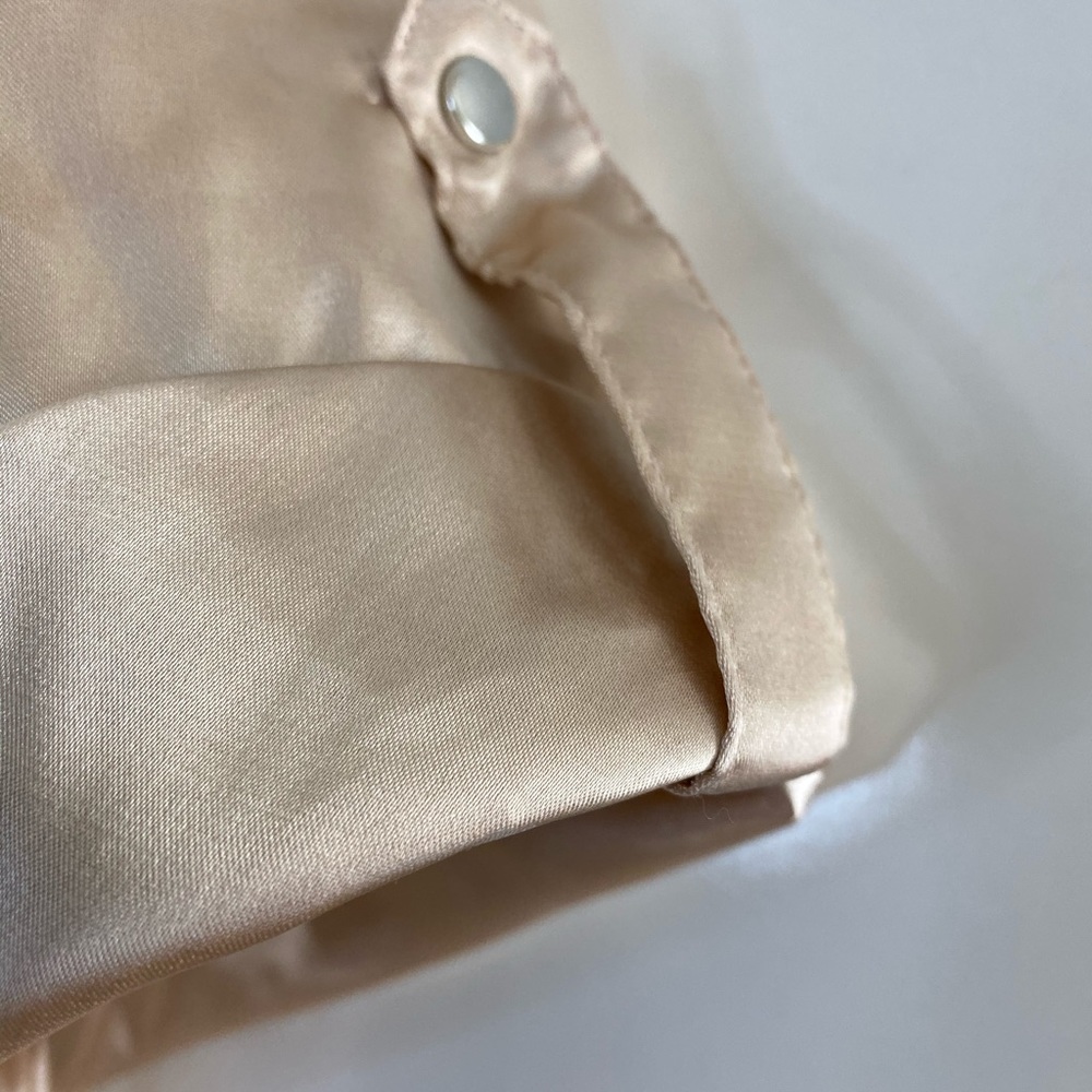 Adiva Shiny Light Gold Short Sleeve Blouse Large - Picture 4 of 6